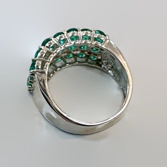 Green Ring, Wide, Faux Chrome Diopside, CZs, Sterling Silver, Vintage, Cluster - Picture 5 of 5